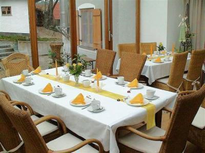 Zum Horizont Hotel Deggendorf Luaran gambar